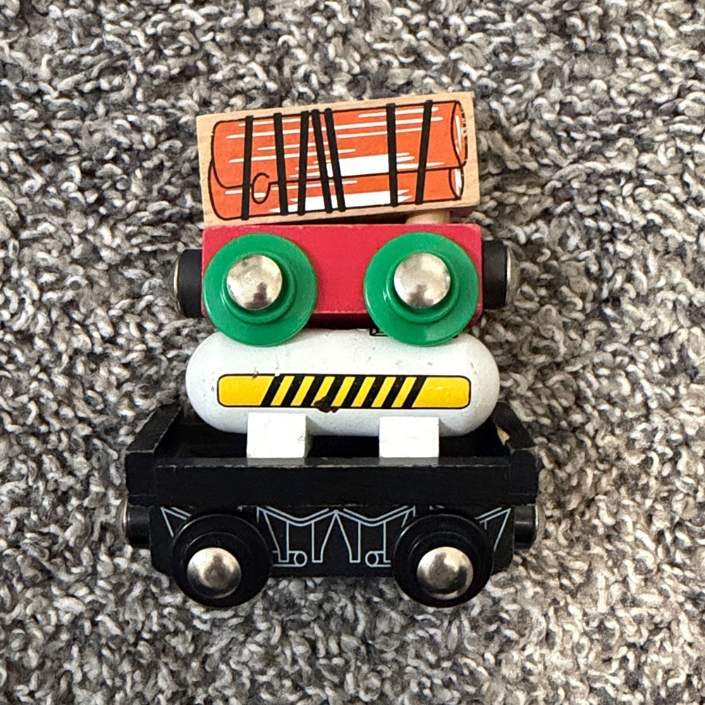 Wooden Magnet Trains - Picture 8 of 9